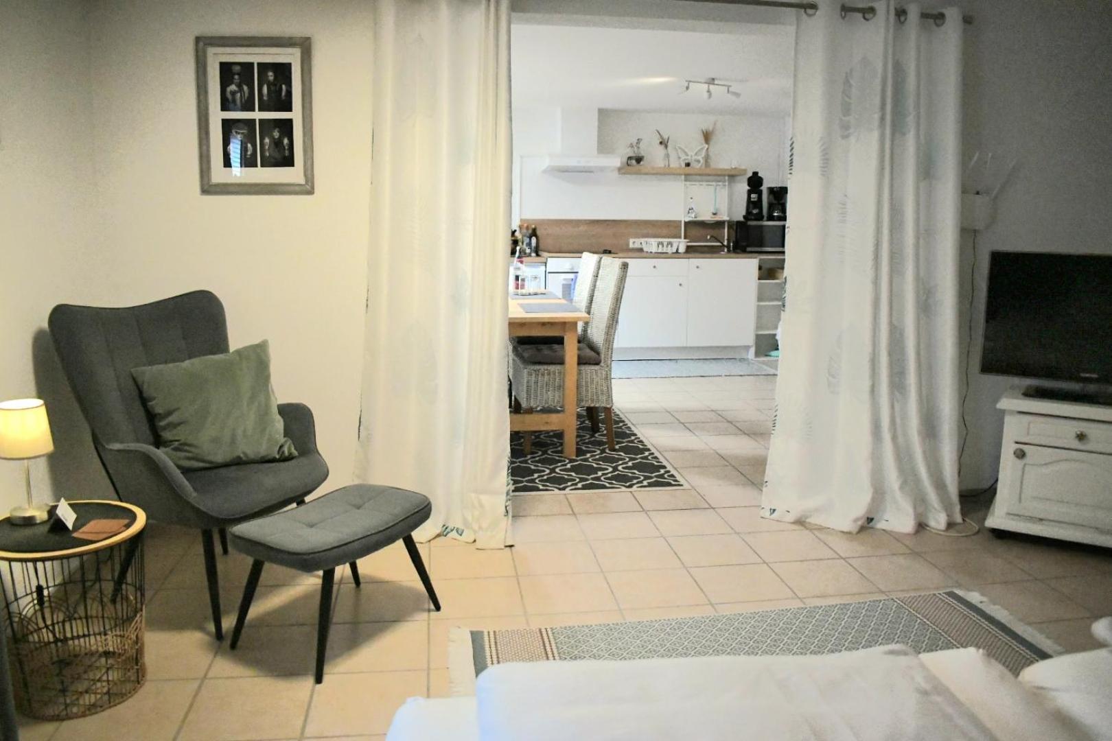 Apartment Souterrain Buehl Vimbuch Familie Bork Ngoại thất bức ảnh